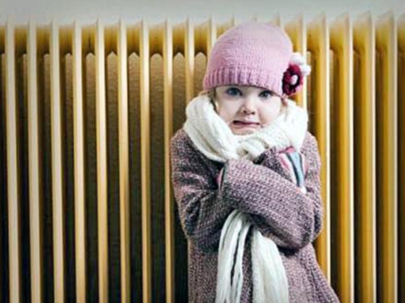 В Астрахани малыши замерзают в детском саду
