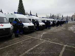 Медики региона получили 18 новых машин скорой помощи